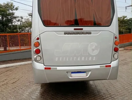 Micro-ônibus Neobus Thunder Plus 2011 seminovo à venda, código 697 - foto 03