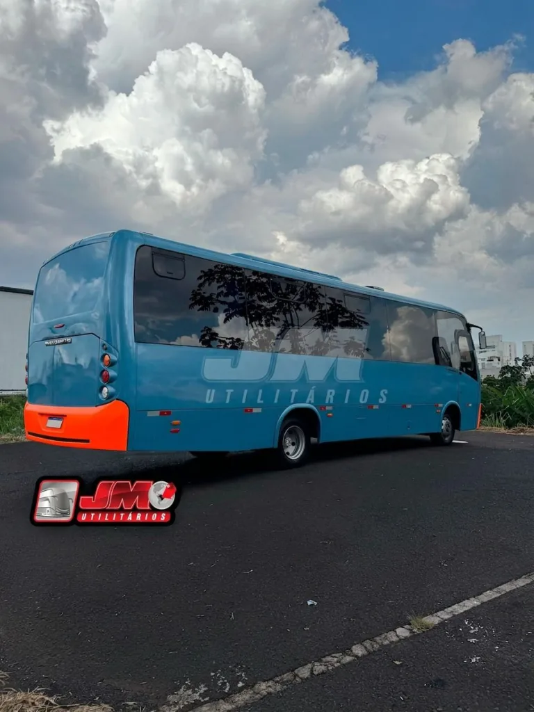 Micro-ônibus Neobus Thunder Plus VW 9.160 com banheiro 2013 seminovo à venda, código 692 - foto 02