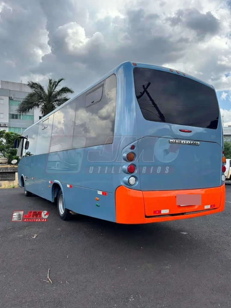 Micro-ônibus Neobus Thunder Plus VW 9.160 com banheiro 2013 seminovo à venda, código 692 - foto 03