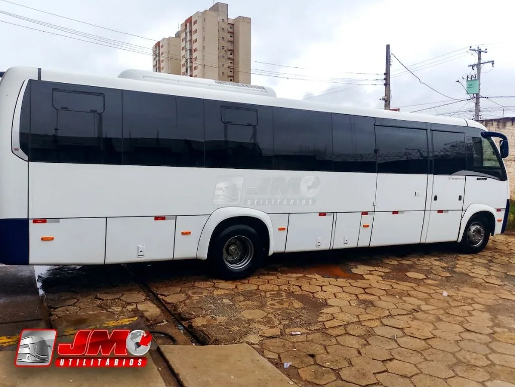 Micro-ônibus Volare Fly 10 2024 seminovo à venda, código 672 - foto 03