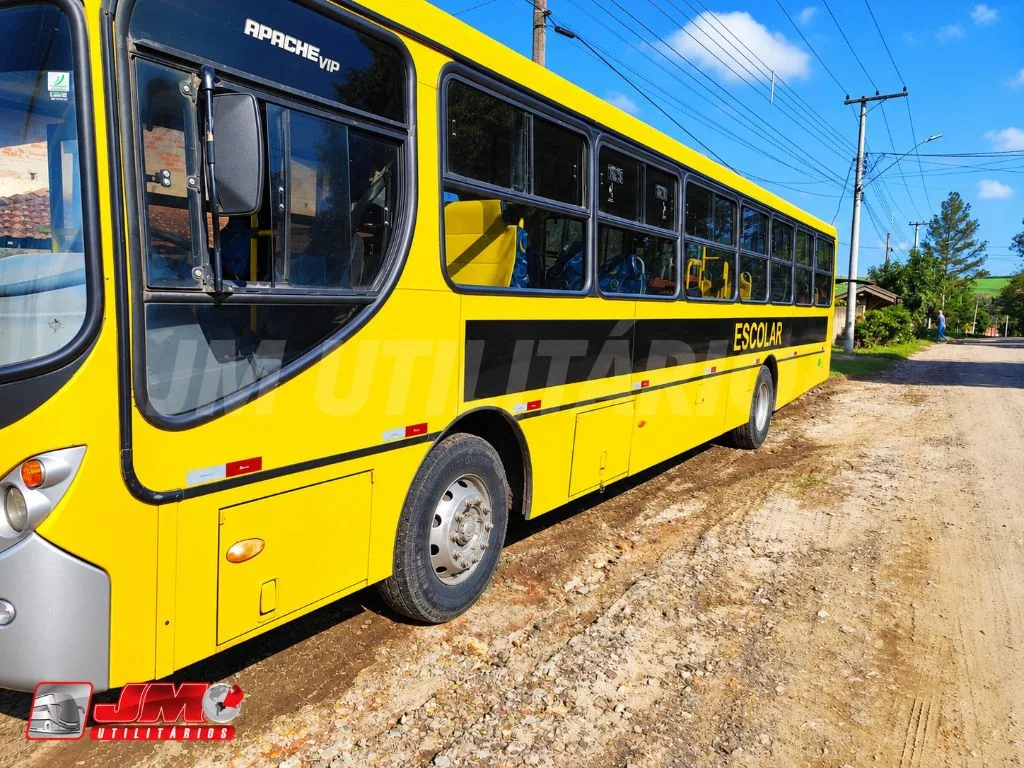 Ônibus Caio Apache VIP 17.230 2010 seminovo à venda, código 716 - foto 03