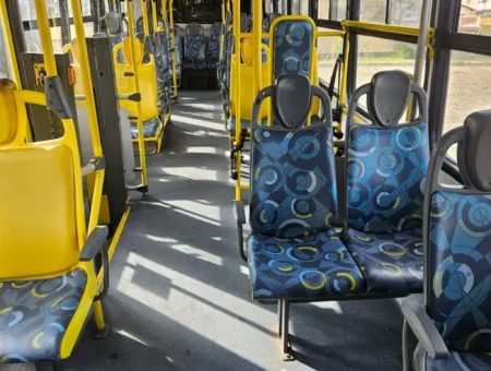 Ônibus Caio Apache Vip OF 1721 2016 seminovo à venda, código 39 - foto 09