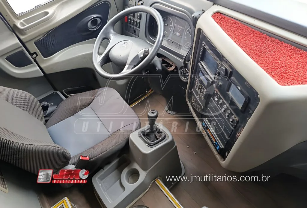 Ônibus Comil Invictus DD O500 RSD 2020 seminovo à venda, código 1730 - foto 02