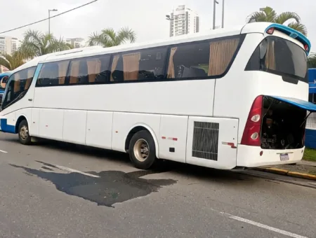 Ônibus Irizar PB Volks 18.330 2012 seminovo à venda, código 559 - foto 06