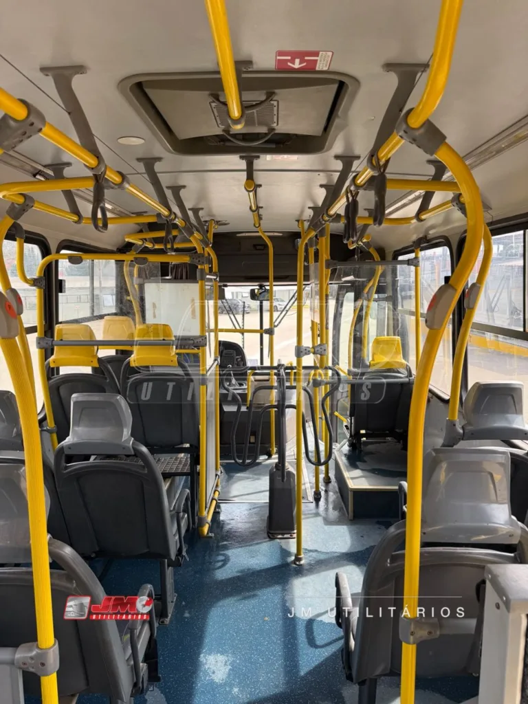 Ônibus Marcopolo New Torino OF 1721 2018 seminovo à venda, código 1504 - foto 04