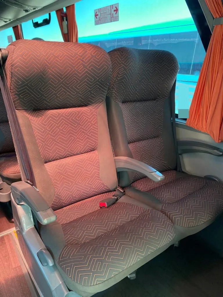 Ônibus Marcopolo Paradiso 1050 New G7 Scania K360 2020 seminovo à venda, código 6 - foto 06