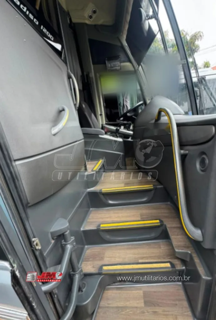 Ônibus Marcopolo Paradiso 1200 G7 O500 RS 2019 seminovo à venda, código 1812 - foto 04