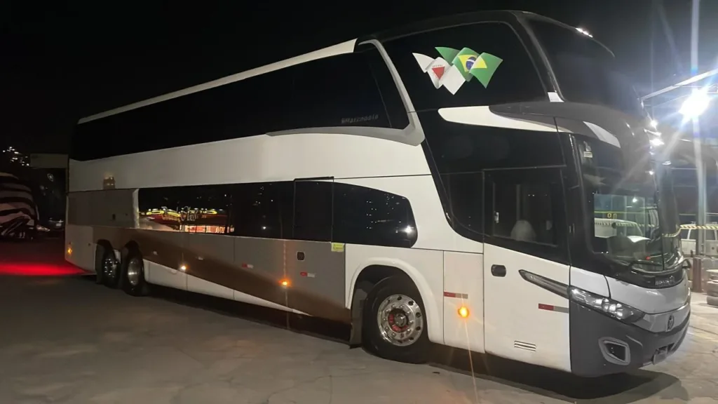 Ônibus Marcopolo Paradiso DD G7 1800 MB O500 RSD 2017 seminovo à venda, código 1593 - foto 01