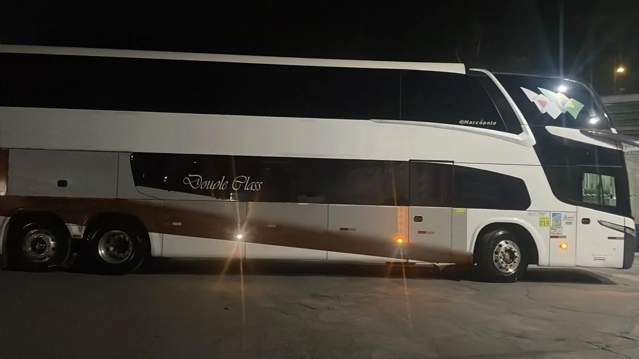Ônibus Marcopolo Paradiso DD G7 1800 MB O500 RSD 2017 seminovo à venda, código 1593 - foto 03