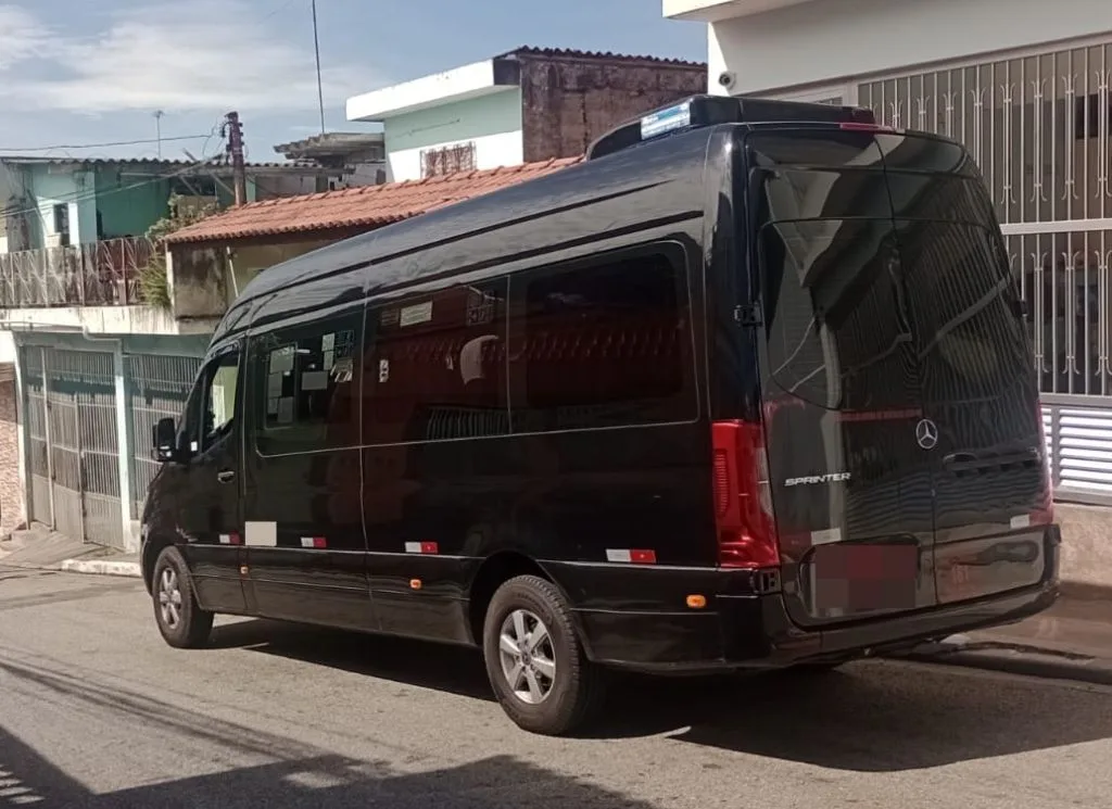 Ônibus Mercedes-Benz Sprinter CDI 416 2020 seminovo à venda, código 20 - foto 03