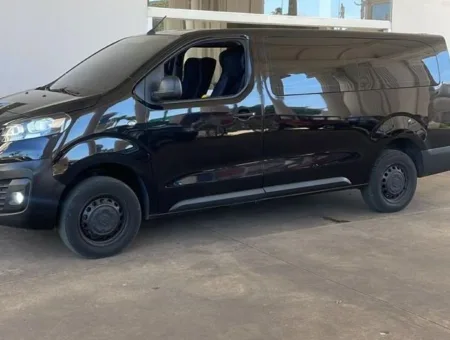 Van Peugeot Expert 2024 seminovo à venda, código 628 - foto 01