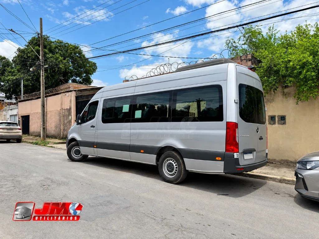 Van Sprinter 416 CDI Longa 2021 seminovo à venda, código 744 - foto 03