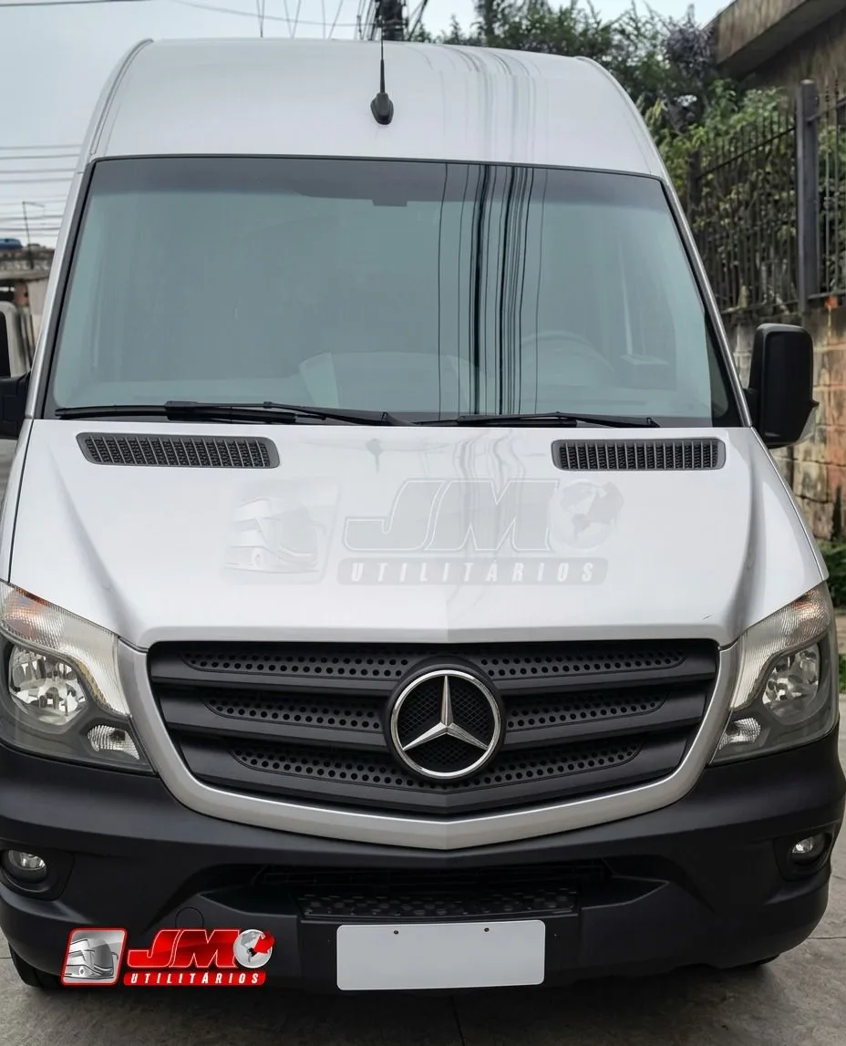 Van Sprinter 515 CDI Big Luxo 2019 seminovo à venda, código 1817 - foto 02
