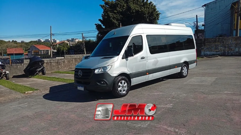 Van Mercedes-Benz Sprinter CDI 416 2022 seminovo à venda, código 413 - foto 01