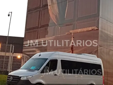 Van Mercedes-Benz Sprinter CDI 416 2022 seminovo à venda, código 413 - foto 02