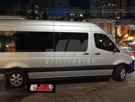 Van Mercedes-Benz Sprinter CDI 416 2022 seminovo à venda, código 413 - foto 04