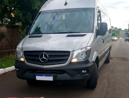 Van Mercedes-Benz Sprinter CDI 515 Marticar 2019 seminovo à venda, código 408 - foto 01