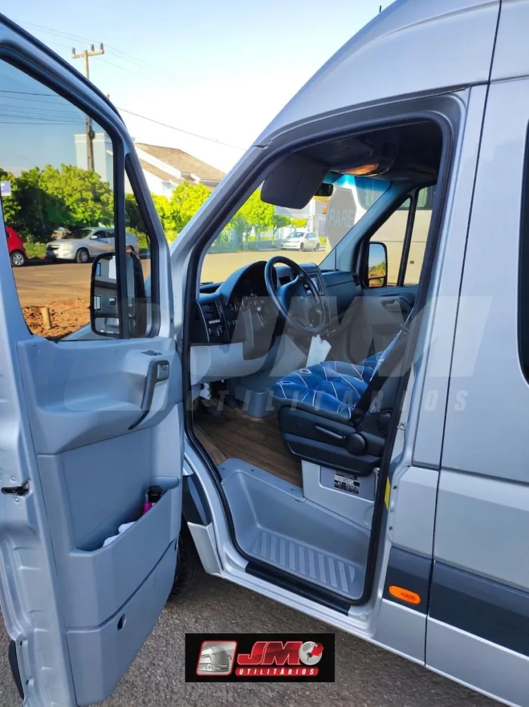 Van Mercedes-Benz Sprinter CDI 515 Marticar 2019 seminovo à venda, código 408 - foto 04