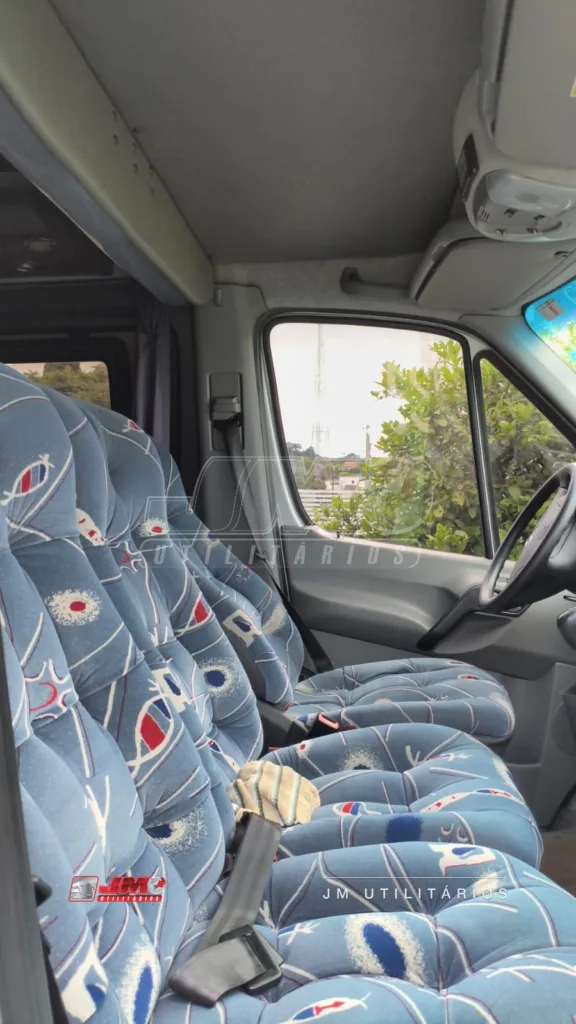 Van Mercedes-Benz Sprinter CDI 515 Marticar 2019 seminovo à venda, código 408 - foto 05