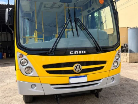 Micro-ônibus Caio Foz 15.190 2013 seminovo à venda, código 21 - foto 02