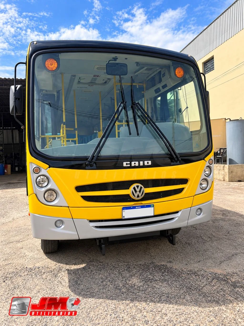 Micro-ônibus Caio Foz 15.190 2013 seminovo à venda, código 21 - foto 02