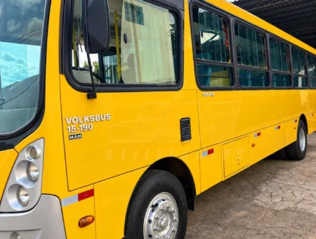Micro-ônibus Caio Foz 15.190 2013 seminovo à venda, código 21 - foto 03