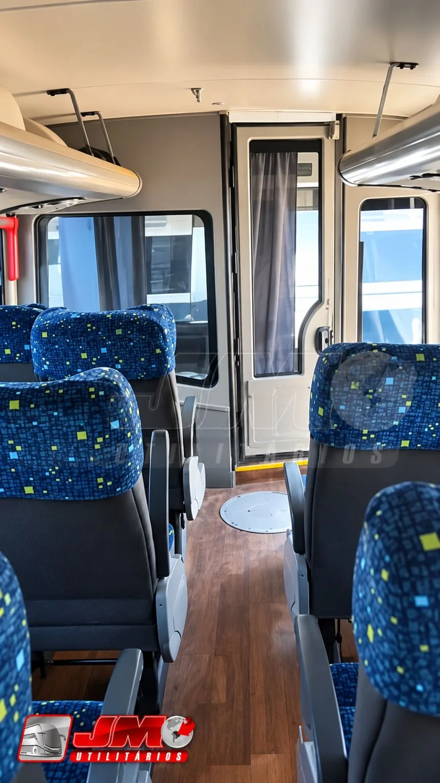 Micro-ônibus Comil Piá LO 916 2022 seminovo à venda, código 1266 - foto 07