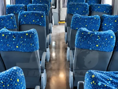 Micro-ônibus Comil Piá LO 916 2022 seminovo à venda, código 1266 - foto 09