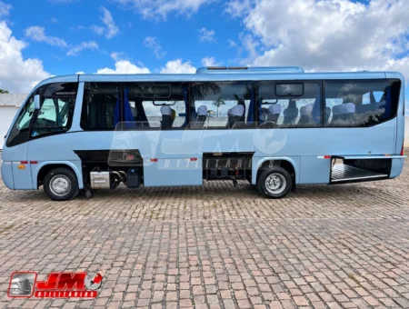 Micro-ônibus Marcopolo Senior LO 916 2019 seminovo à venda, código 224 - foto 03