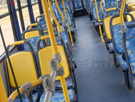 Ônibus Comil Svelto VW 17.230 OD 2020 seminovo à venda, código 1276 - foto 06