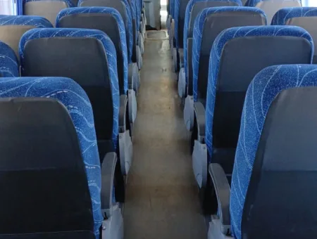 Ônibus Comil Versatile Gold Volvo B270F 2020 seminovo à venda, código 1505 - foto 09