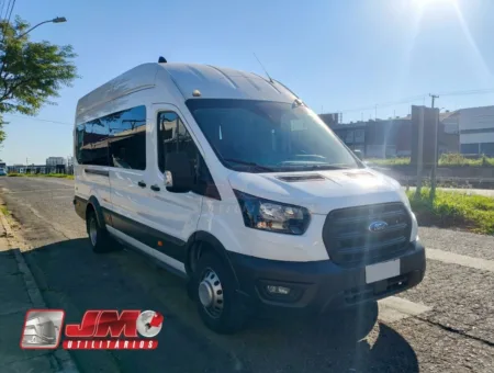 Van Ford Transit executiva luxo 2023 seminovo à venda, código 300 - foto 01