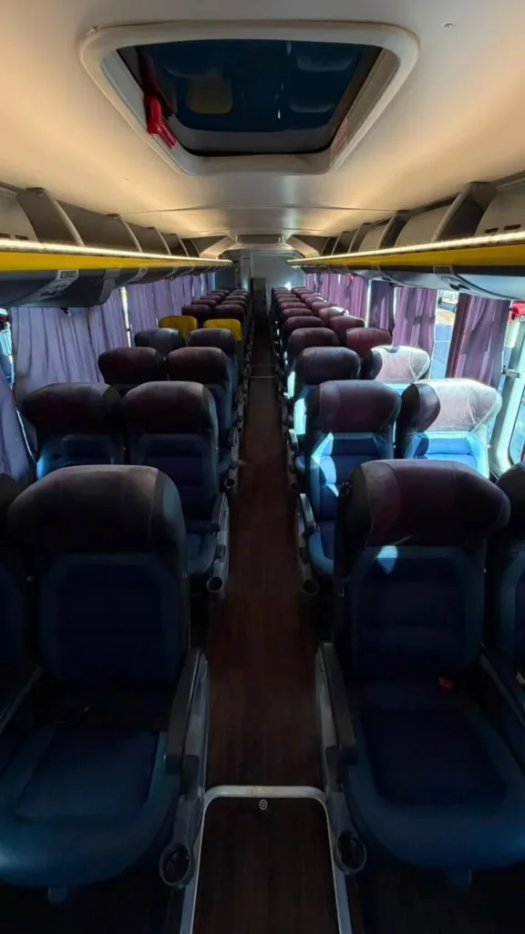 Ônibus Marcopolo Viaggio 1050 G7 OF 1726 2025 seminovo à venda, código 35 - foto 11