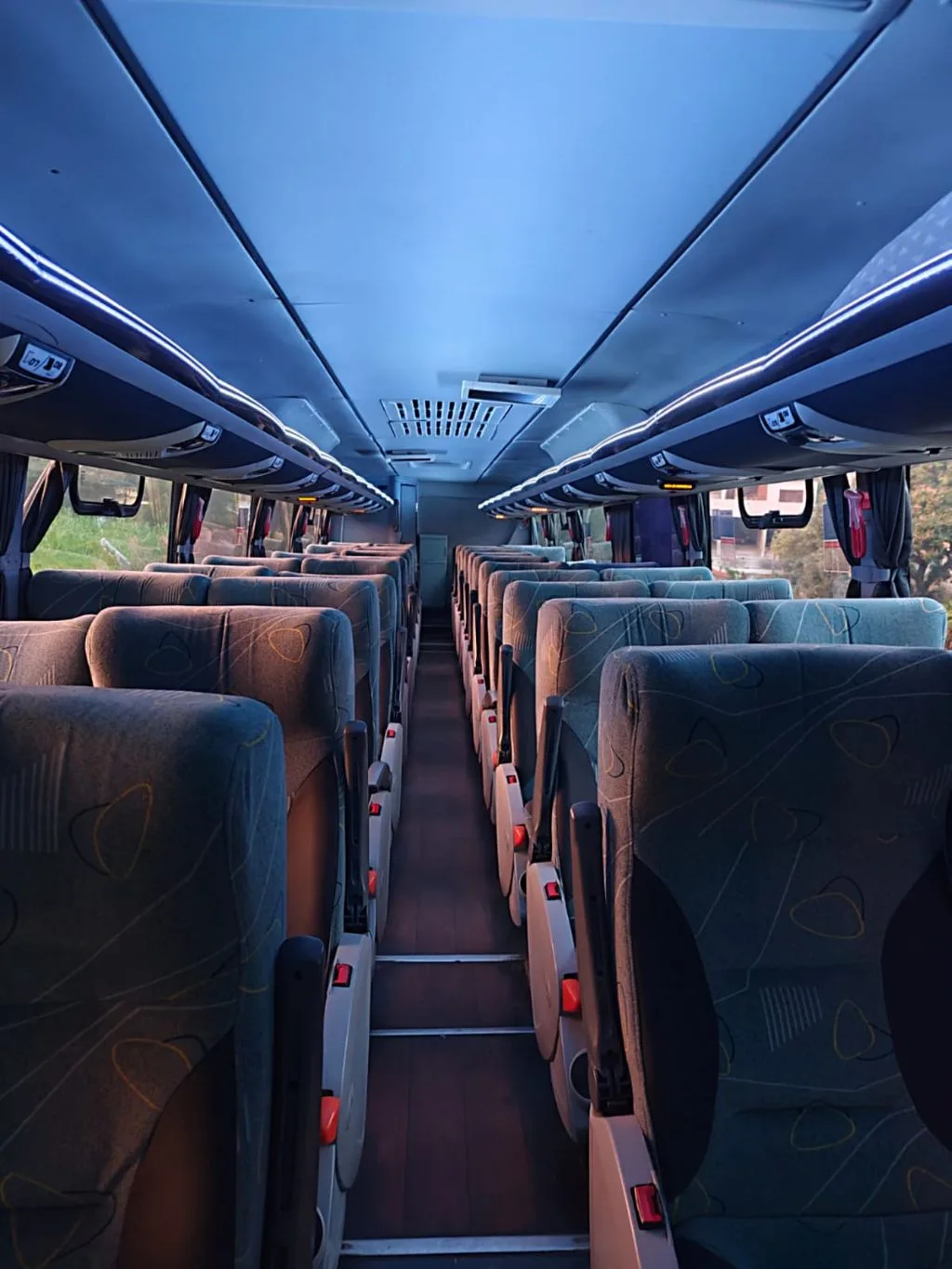 Ônibus Mascarello Roma 350 K310 2014 seminovo à venda, código 215 - foto 10