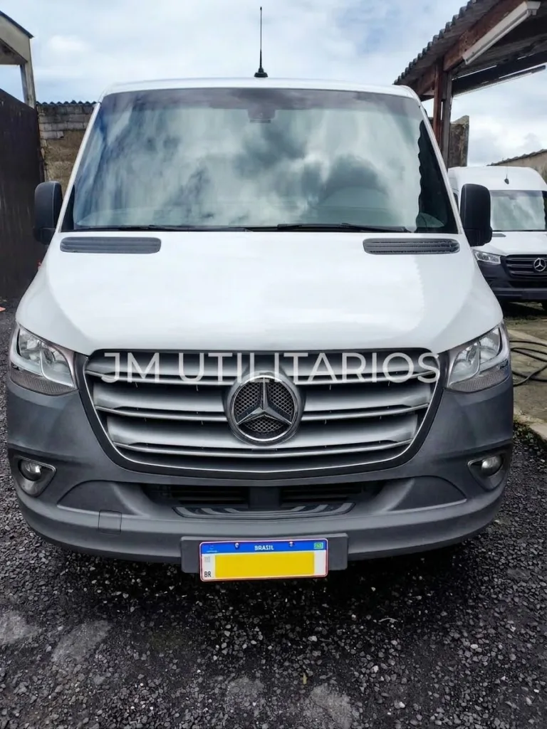 Van Sprinter 417 Teto baixo 2024 seminovo à venda, código 1743 - foto 02
