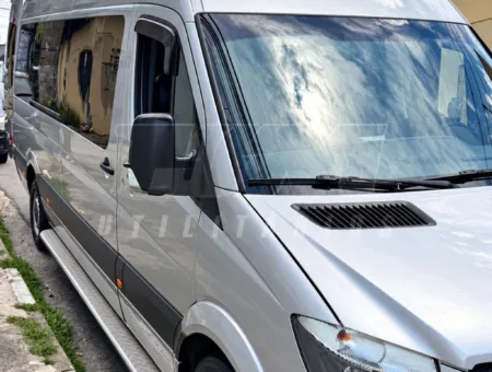 Van Mercedes-Benz Sprinter CDI 415 2018 seminovo à venda, código 120 - foto 01