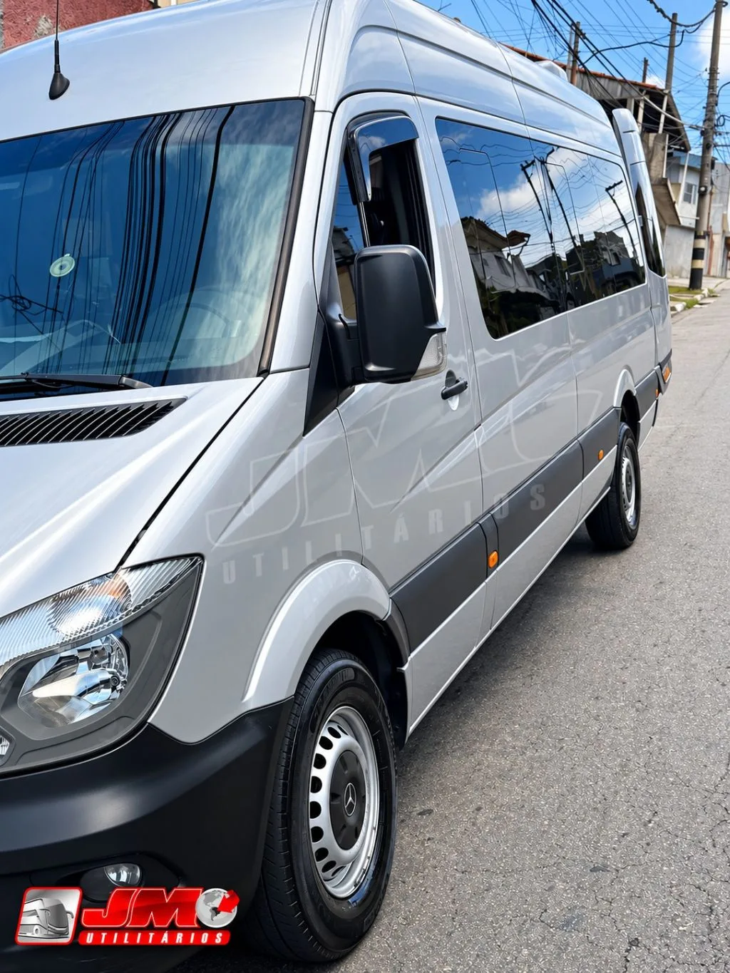Van Mercedes-Benz Sprinter CDI 415 2018 seminovo à venda, código 120 - foto 03