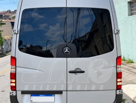 Van Mercedes-Benz Sprinter CDI 415 2018 seminovo à venda, código 120 - foto 05