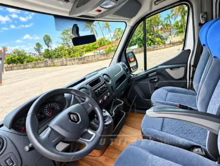 Van Mercedes-Benz Sprinter CDI 415 2018 seminovo à venda, código 120 - foto 07
