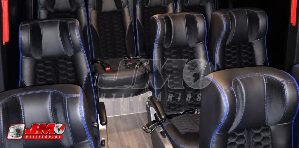Van Mercedes-Benz Sprinter CDI 417 Marticar 2026 seminovo à venda, código 1284 - foto 04