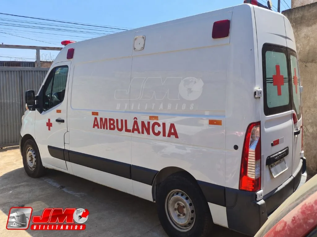 Van Renault Master L2H2 Ambulancia 2019 seminovo à venda, código 03 - foto 05