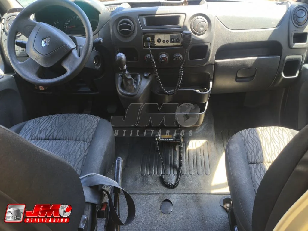 Van Renault Master L2H2 Ambulancia 2019 seminovo à venda, código 03 - foto 07