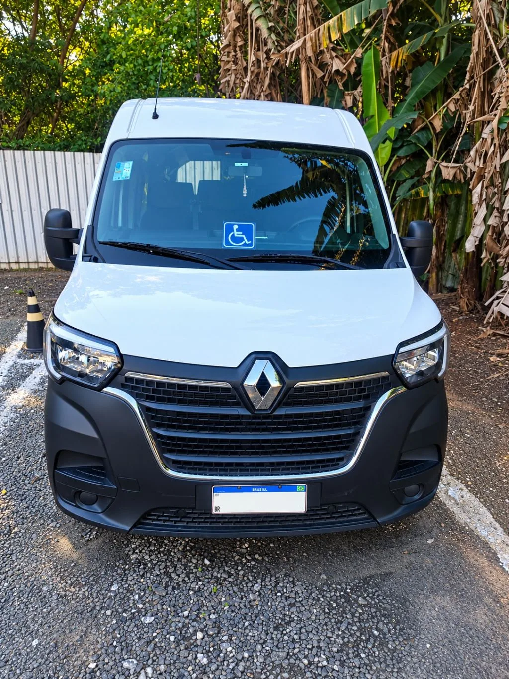 Van Renault Master L3H2 2023 seminovo à venda, código 301 - foto 01