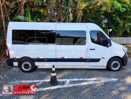 Van Renault Master L3H2 2023 seminovo à venda, código 301 - foto 02