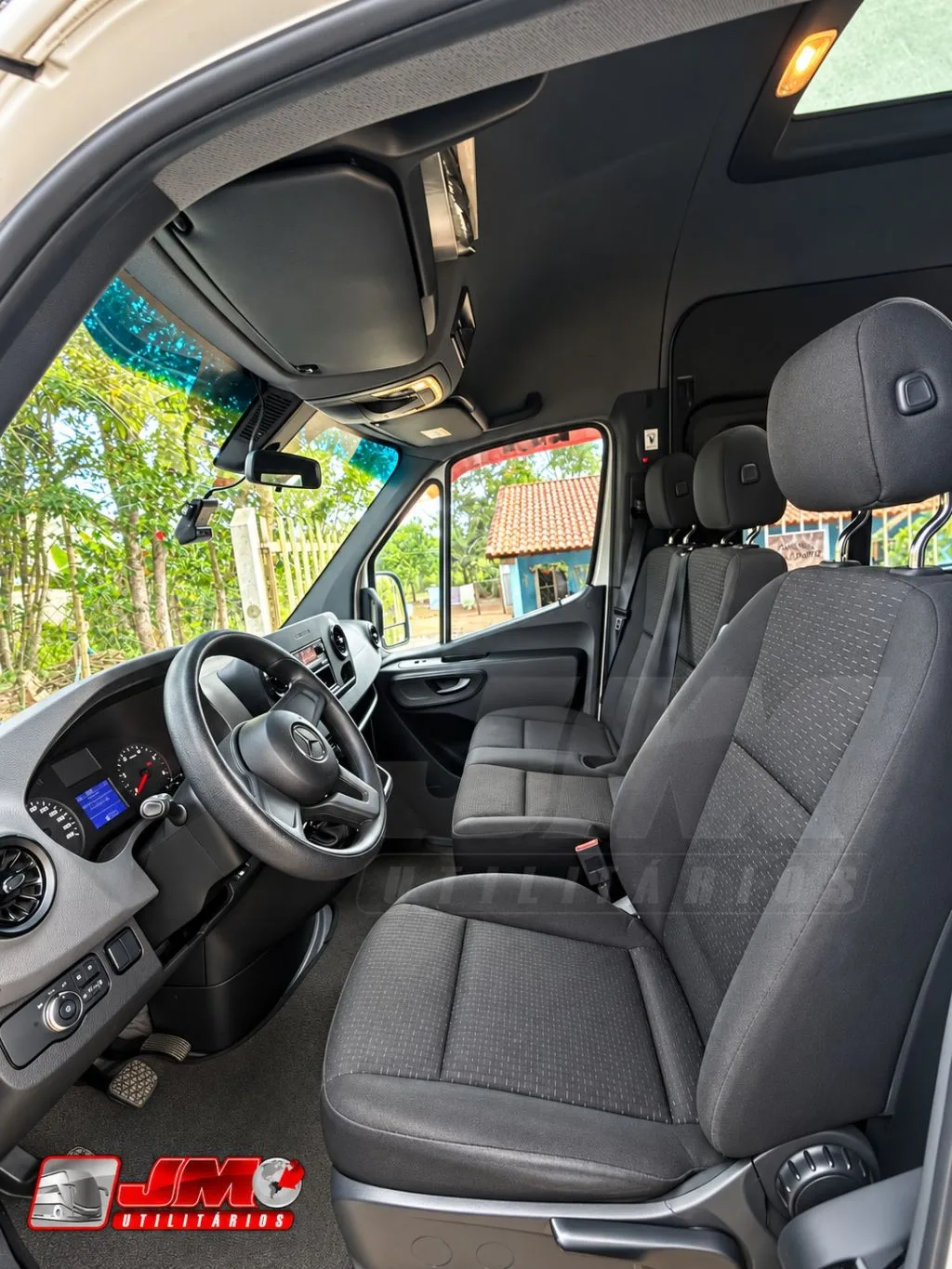 Van Sprinter 416 CDI 2023 seminovo à venda, código 1299 - foto 04