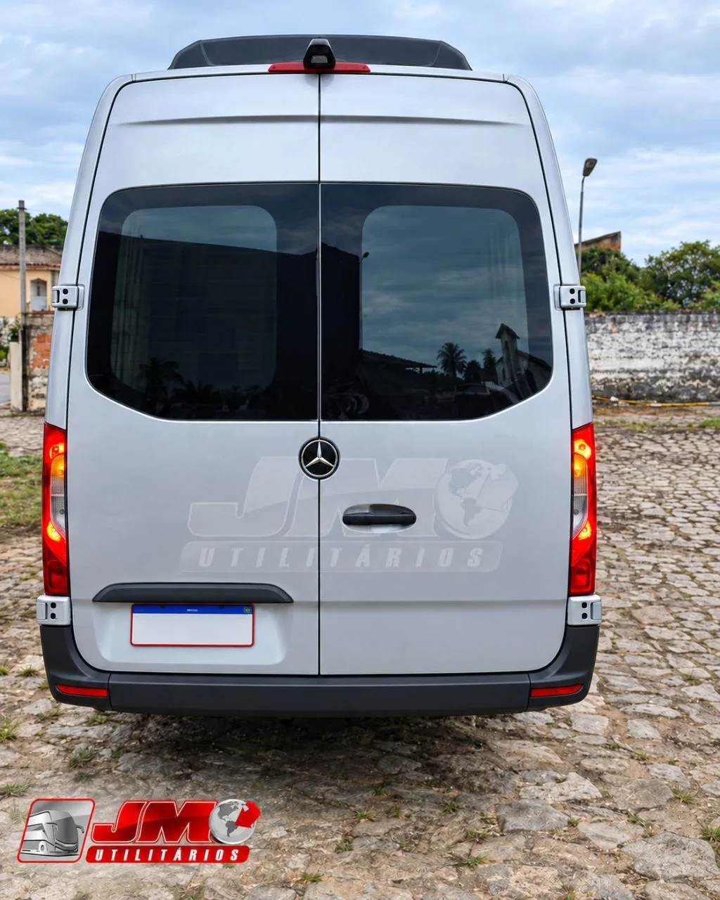 Van Sprinter 416 Executiva 2021 seminovo à venda, código 1275 - foto 04