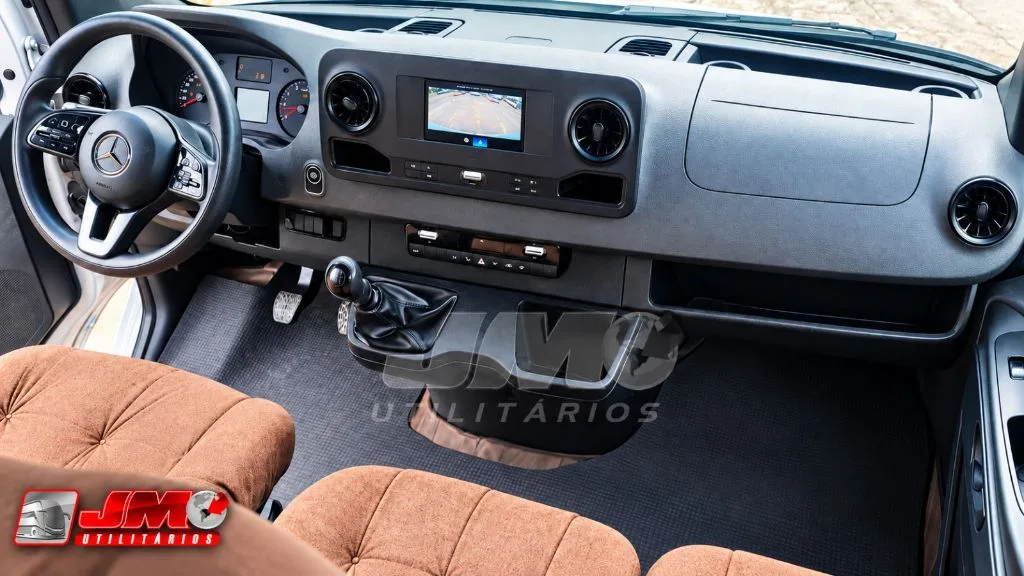Van Sprinter 416 Executiva 2021 seminovo à venda, código 1275 - foto 06