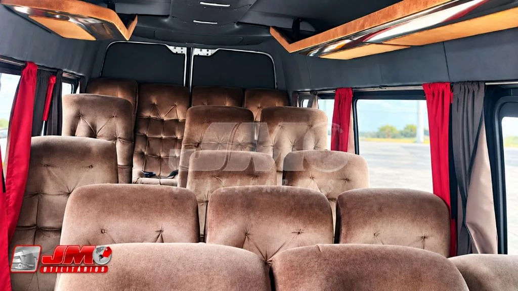 Van Sprinter 416 Executiva 2021 seminovo à venda, código 1275 - foto 09