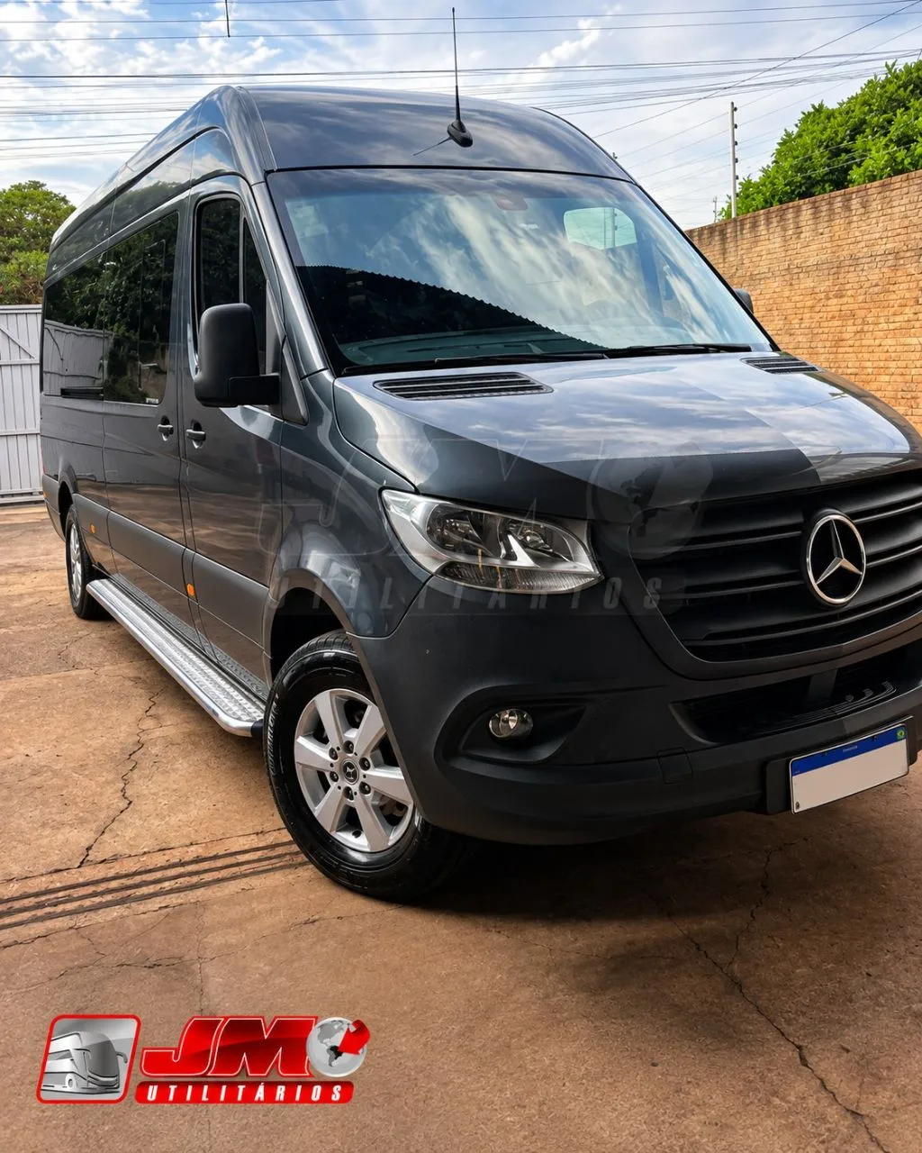 Van Sprinter 417 CDI Executiva 2024 seminovo à venda, código 1263 - foto 01