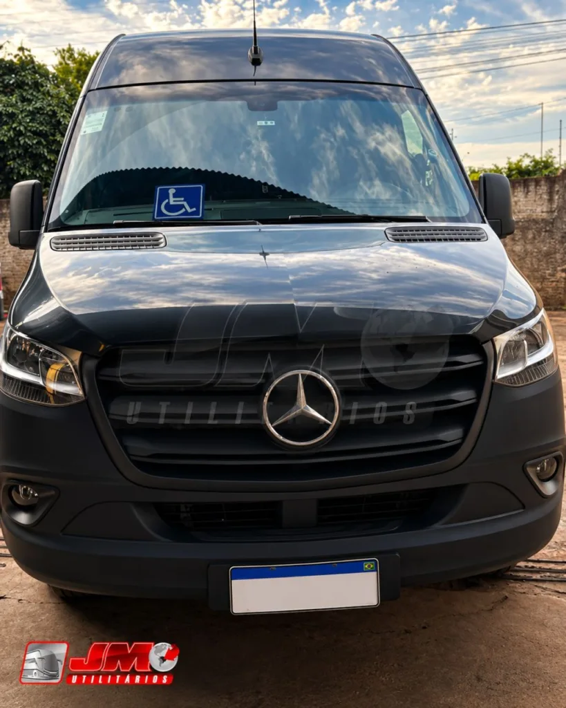 Van Sprinter 417 CDI Executiva 2024 seminovo à venda, código 1263 - foto 02